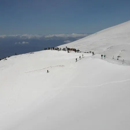 Bed & Breakfast La Porta Dell'etna 3*