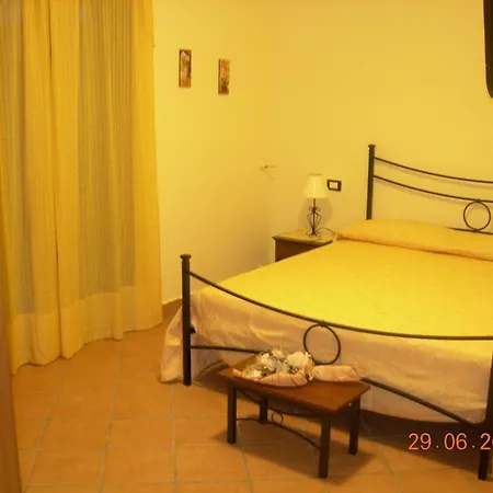 La Porta Dell'etna Bed & Breakfast